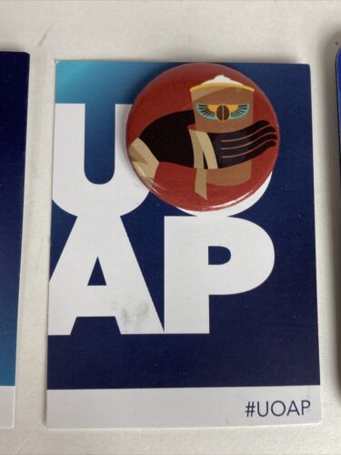 Universal Studios Passholder UOAP Mummy Imhotep Coffee $ Twister Button + Magnet - Picture 3 of 6