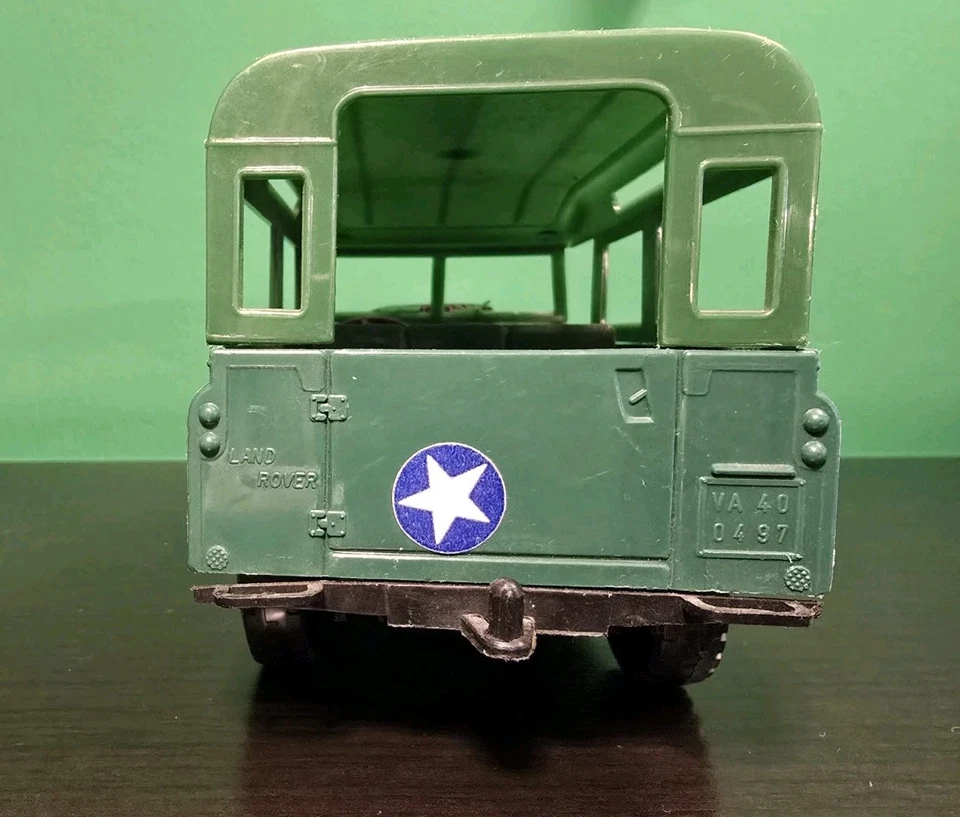 Fratelli Versiglia Land Rover Defender - Immagine 4 di 4