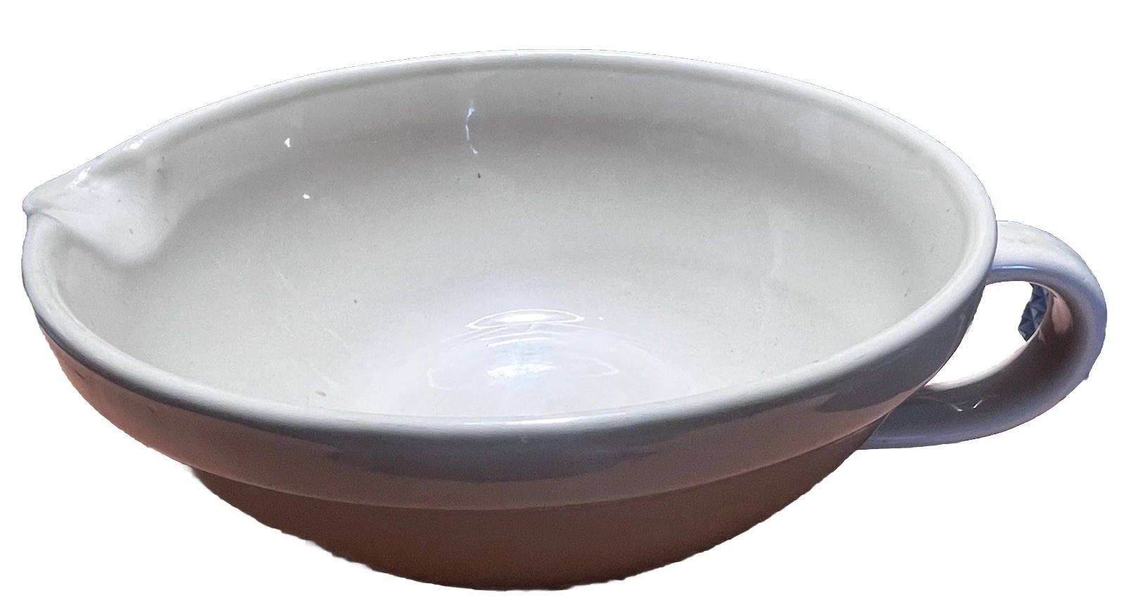 4 Quart Beige Mixing Bowl Produced for Designpac Inc With Handle & Pour Spout