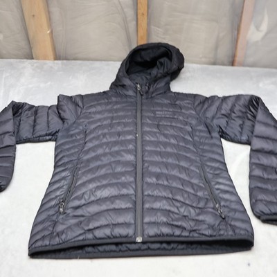 Marmot Down Jacket Womens Small Black 600 Fill Insulated Light Quilted Puffer