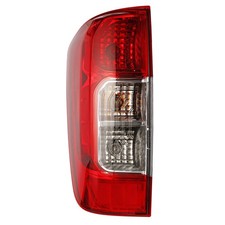 Feu arrière Nissan NAVARA