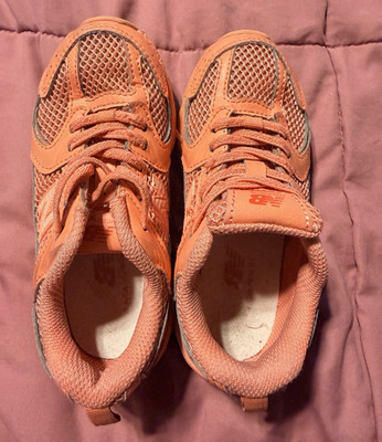 New Balance Girl s Pink Low Top Lace-Up Athletic Sneakers Rubber Sole 2024
