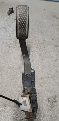 1708164 Gaspedal  FORD B-MAX (CB2) 1.4 GPL (66Kw) Mnv 5p/b-g/1388cc 0a9d6d