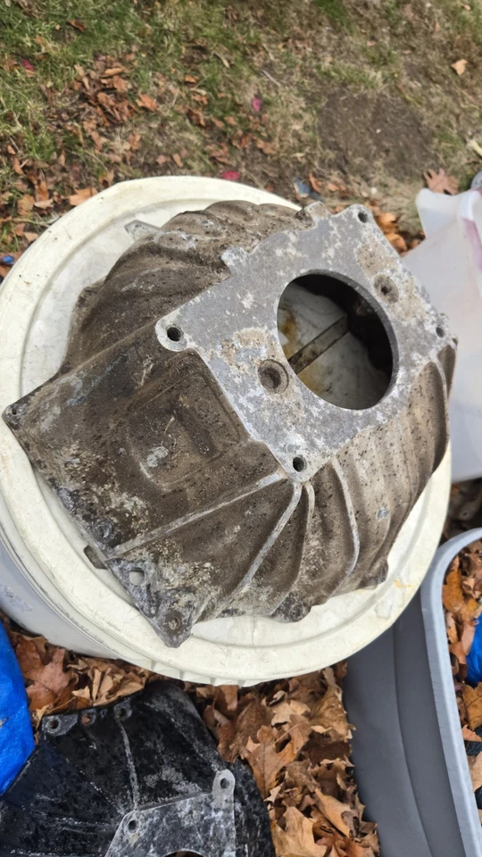 GM SMALL BLOCK CHEVY 4 Speed Manual TRANSMISSION BELL HOUSING #3840383 0EM GMC - Image 3 of 4