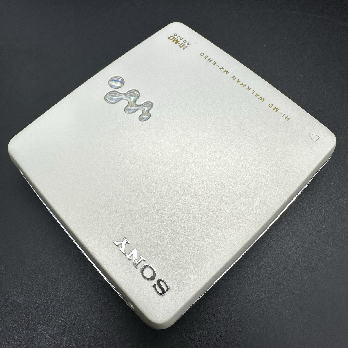 Sony MZ-EH50 HI MD WALKMAN Minidisc Player White Does not work