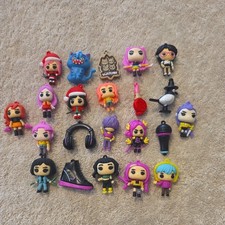 Konvolut 22 Mini Figuren K Pop Demon Hunter Anime