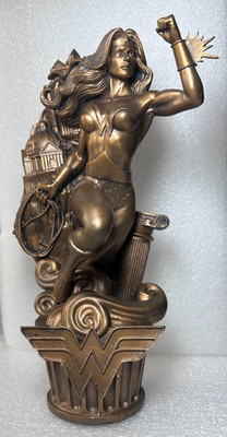 Wonder Woman Cold Cast Bronze Collectible Statue the Bradford Exchange No. 408