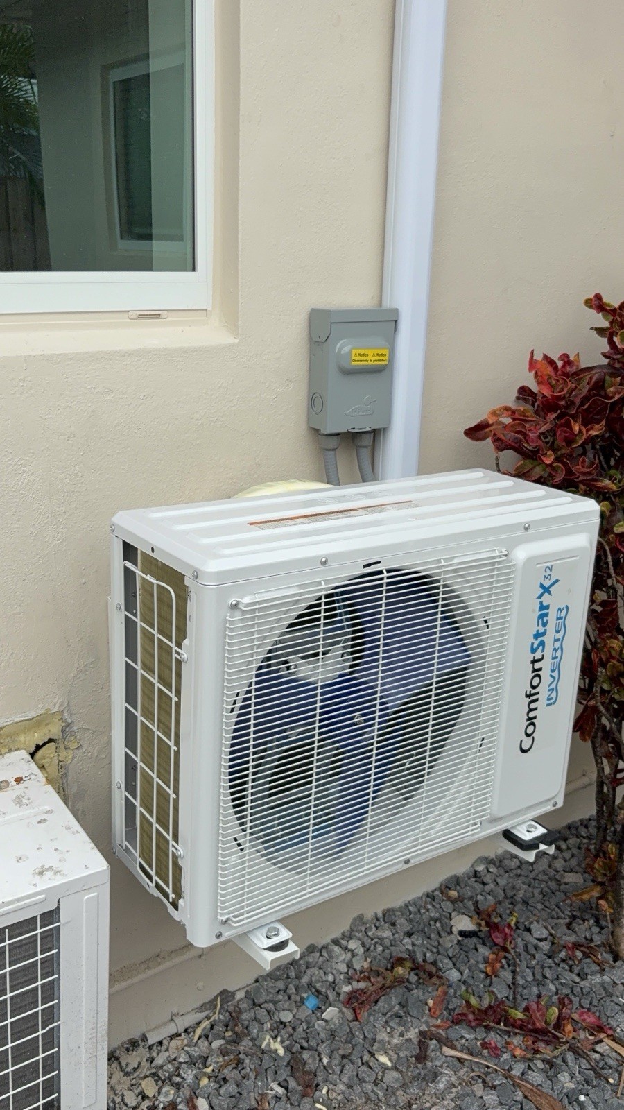 ComfortStar X32 INVERTER Ductless Mini Split Air Conditioner Outdoor ...