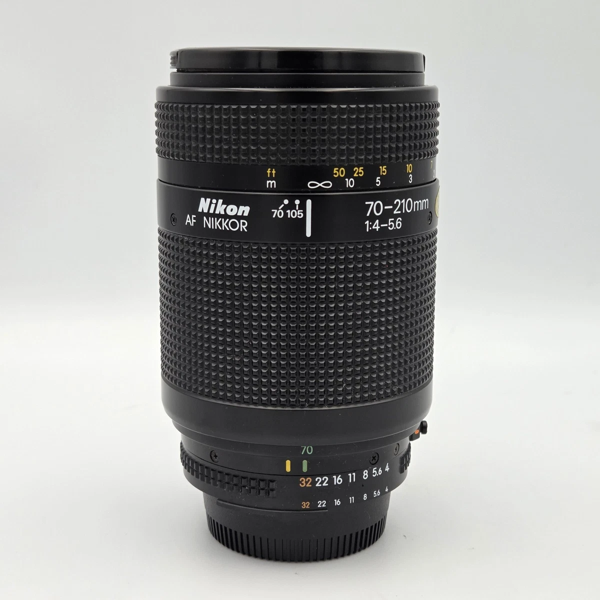 NIKON製オートフォーカスレンズ70mm〜210mm Nikon F Camera Lenses 70-210mm Focal f/4-5.6 Maximum Aperture for