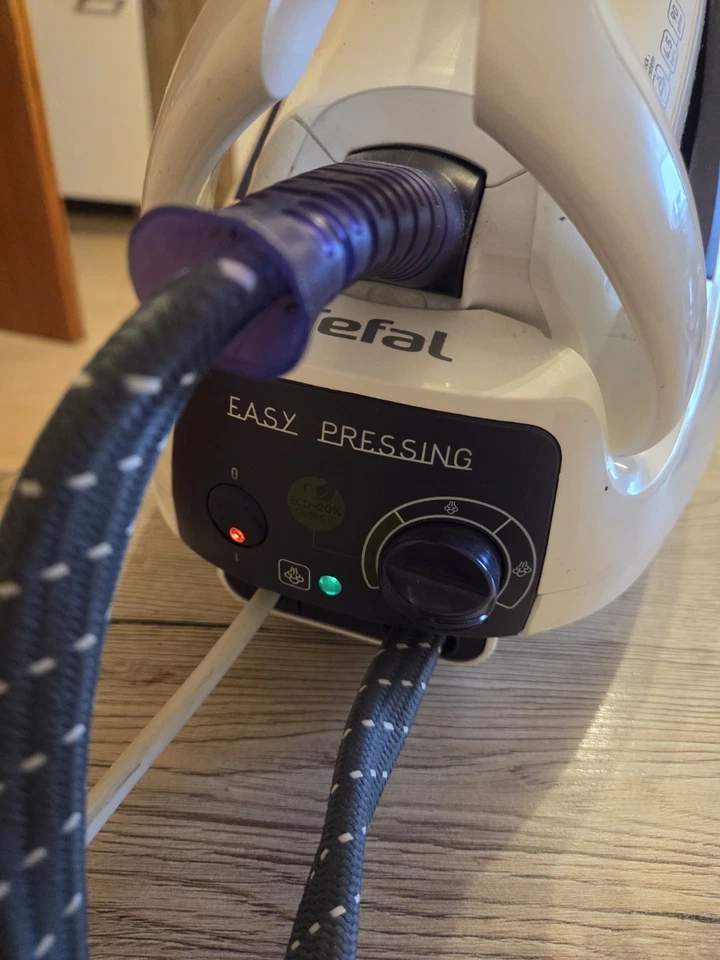 Tefal Dampfbügel Eisen Station - Bild 4 von 4