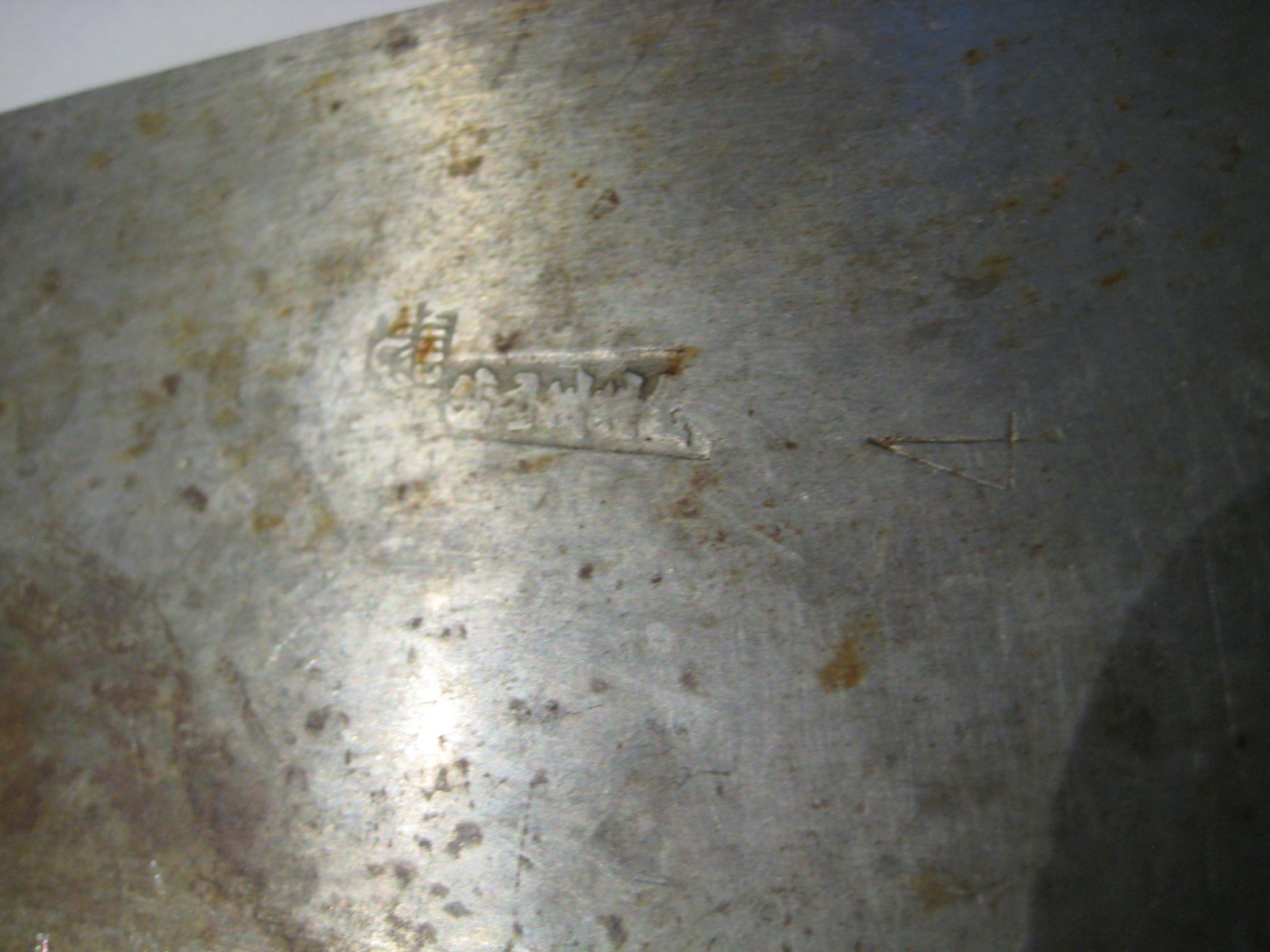 Picture 2 of 8