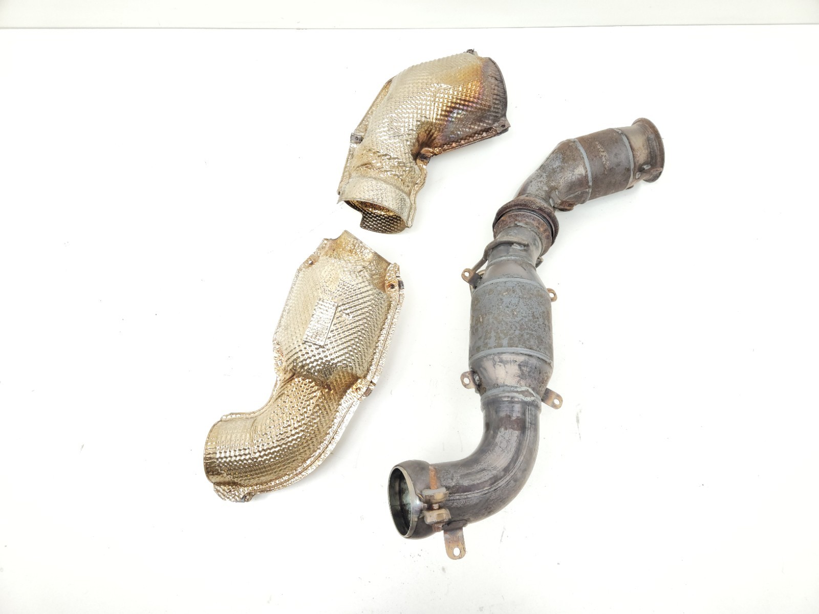 2015-2017 MCLAREN 675LT RIGHT SIDE DOWNPIPE EXHAUST CONVERTER OEM
