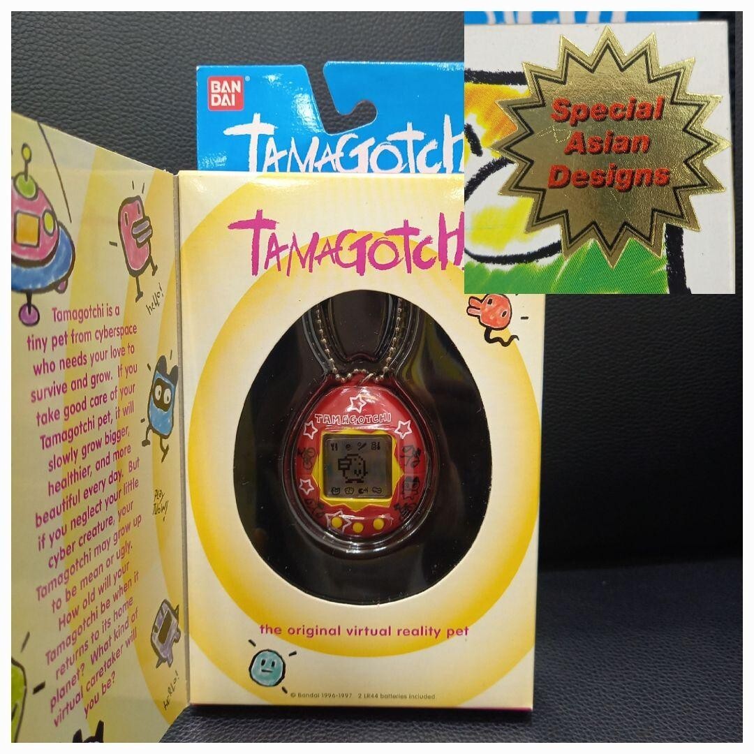 Bandai Tamagotchi The Original Virtual Reality Pet Special Asian