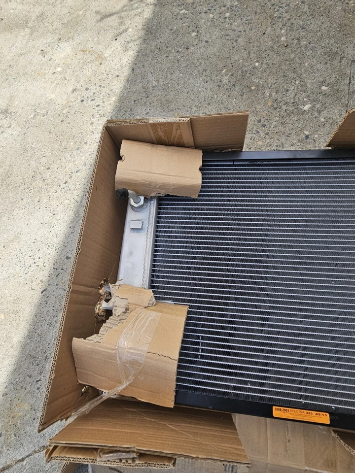 Radiador de carretilla elevadora Spectra 2008-3901 para Hyster H45-65XM Foto 4 de 4