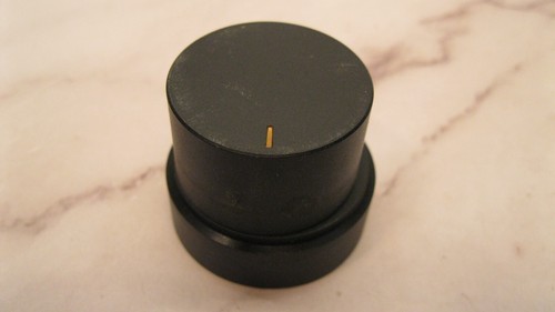 Master/Balance Knob for a Nakamichi CR-1A Cassette Deck