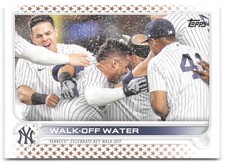 2022 Topps #119 Walk-Off Water Gold Star