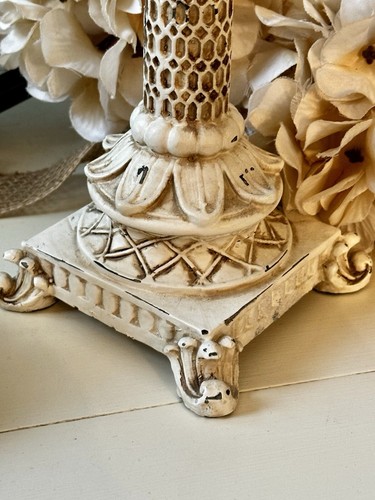 Pair of VTG Ornate Creamy Ivory Weathered Resin Candle Holders Taper or Pillar - Picture 13 of 17