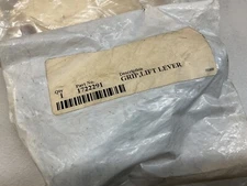 OEM simplicity 1722291 grip lift lever NOS