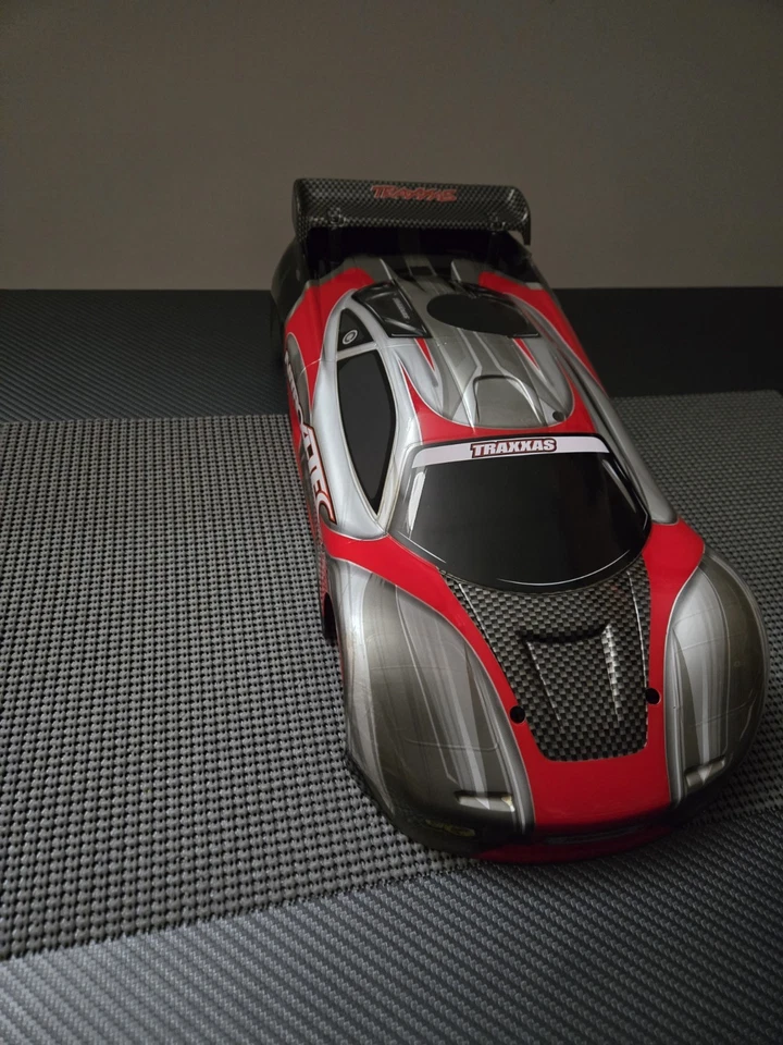 Traxxas Nitro 4Tec Pro .15 2.5 2.5R 3.3 Body Pro Graphix Body Nitro 4Tec 3.3 RED - Image 3 of 4