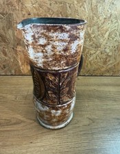 Grand pichet Vallauris signé A. Kostanda – grès émaillé vintage 1960s – 23,5 cm