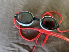 Arena Junior Tinted Goggles in Red/Black