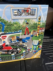 Lego Creator Fairground Mixer (10244) - New *BOX DAMAGED*