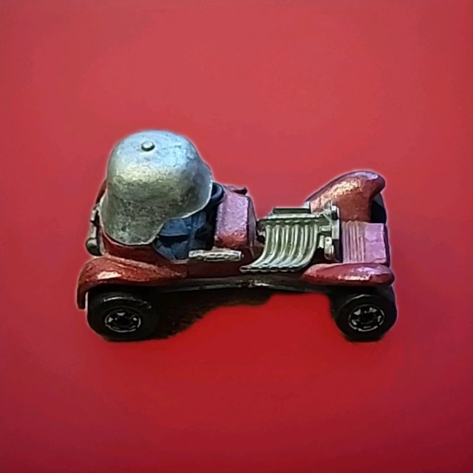 Neumáticos de pared negros Hot Wheels Red Baron Hong Kong 1969 de colección puntiagudos con desgaste de pintura Foto 2 de 3