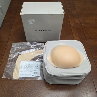 Amoena Balance Contact 229 Medium Delta Mastectomy Breast Form Sz 5 W/ Case Kit