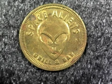Space Aliens Grill & Bar Midwest Coin Concepts Game, Amusement Token 23mm (c279)