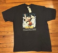 Disney Store Mickey Mouse T-Shirt XL