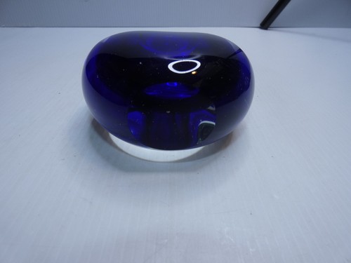Stunning Tear Drop Shape Art Glass Sculpture, Clear Outer/Blue Inner - Picture 5 of 6