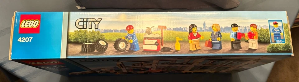 Lego City: 4207 City Garage retirado 2012 ~Nuevo y sellado~ Foto 2 de 4