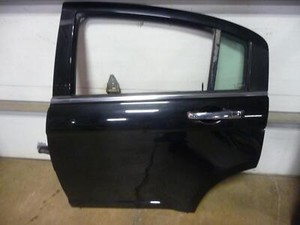 11-14 CHRYSLER 200 Black Crystal Left Rear Driver Door LOCAL PICKUP ONLY