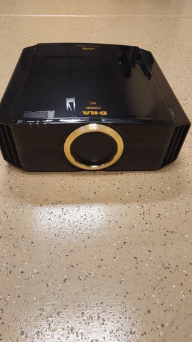 JVC DLA RS55U Projector Home Theater w/ Xtra Lamp