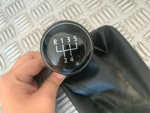 Pommeau + Soufflet - VOLKSWAGEN GOLF VII (7) (5G) De 10-2012 à 06-2017 - Imagen 4 de 6