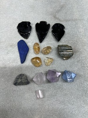 4 oz of Random Crystal Lot, Assorted Mixed Gemstones