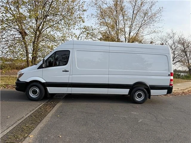 2018 Mercedes-Benz Sprinter 170''WB HIGH TOP - Image 4 of 4