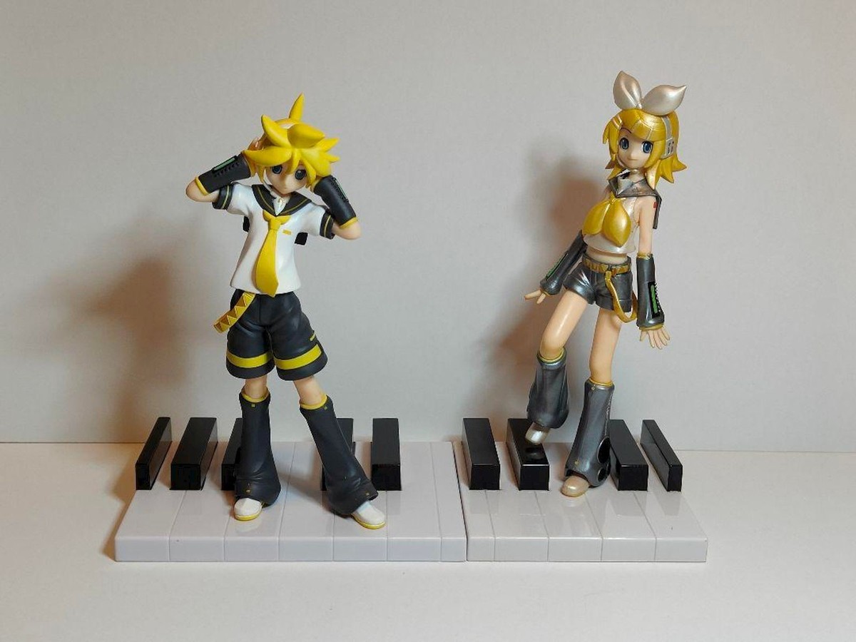 Rin Kagamine フィギュア チェーン 黄色】Kagamine Rin Append