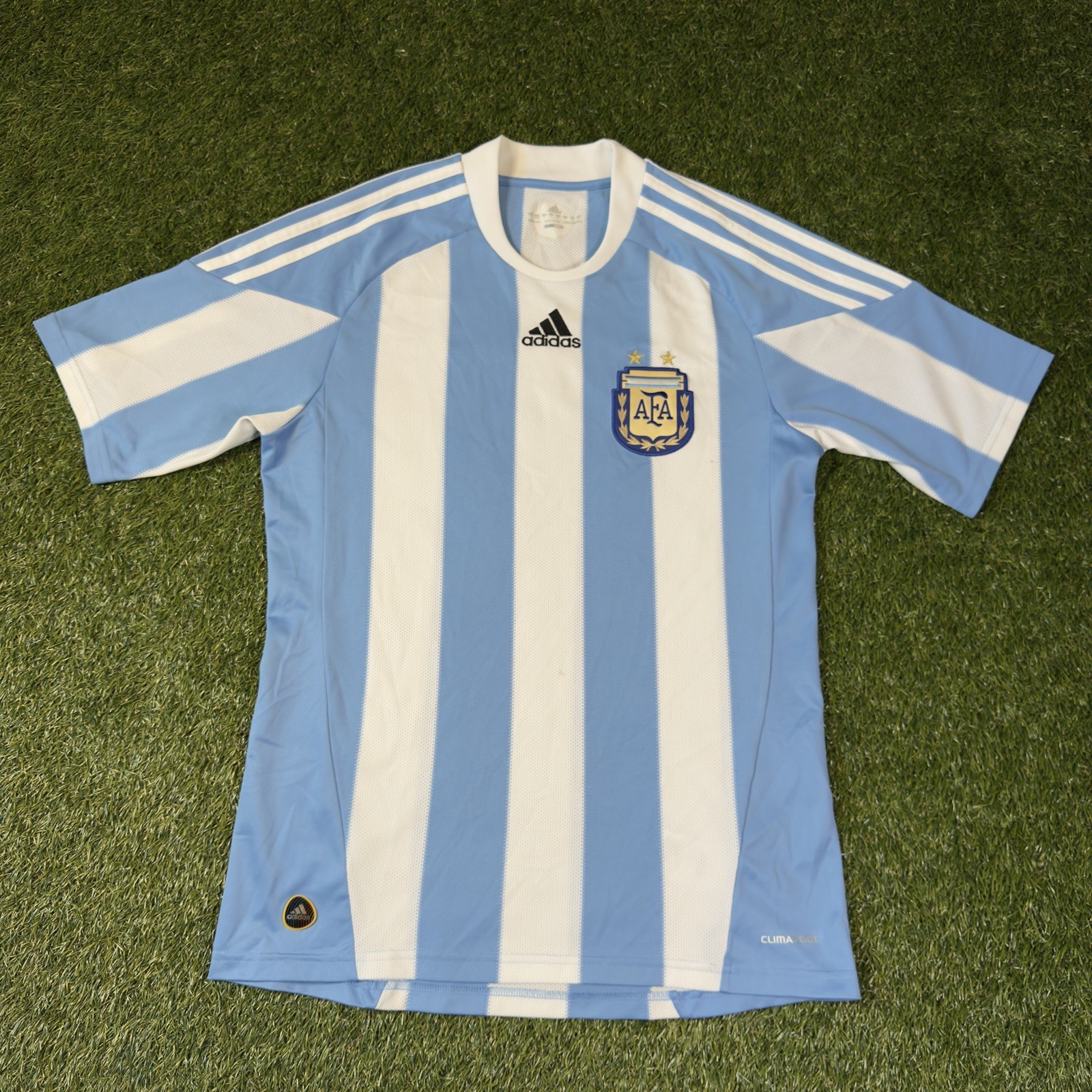 Argentina Adidas 2000s Vintage Blue and White Striped Football Jersey Sz S
