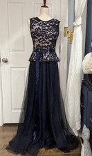 Xscape Women’s 8 Navy Lace Tulle Maxi Gown Sleeveless Formal Evening Dress