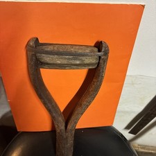 ancien manche en D pour pelle, fourche à pas, manche bois métal outil de jardin ancien #1