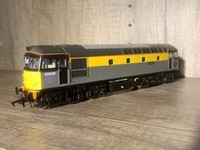 Heljan 3452 OO Gauge Class 33 33026 Seafire Dutch Yellow Grey DCC Fitted Boxed