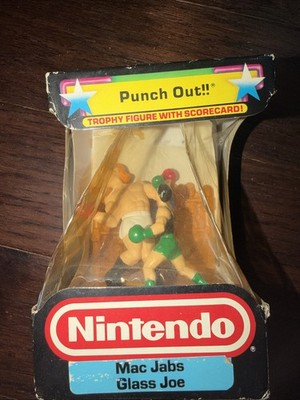 1988 Nintendo Trophy Figure Punch Out Mac Jabs Glass Joe *RARE*