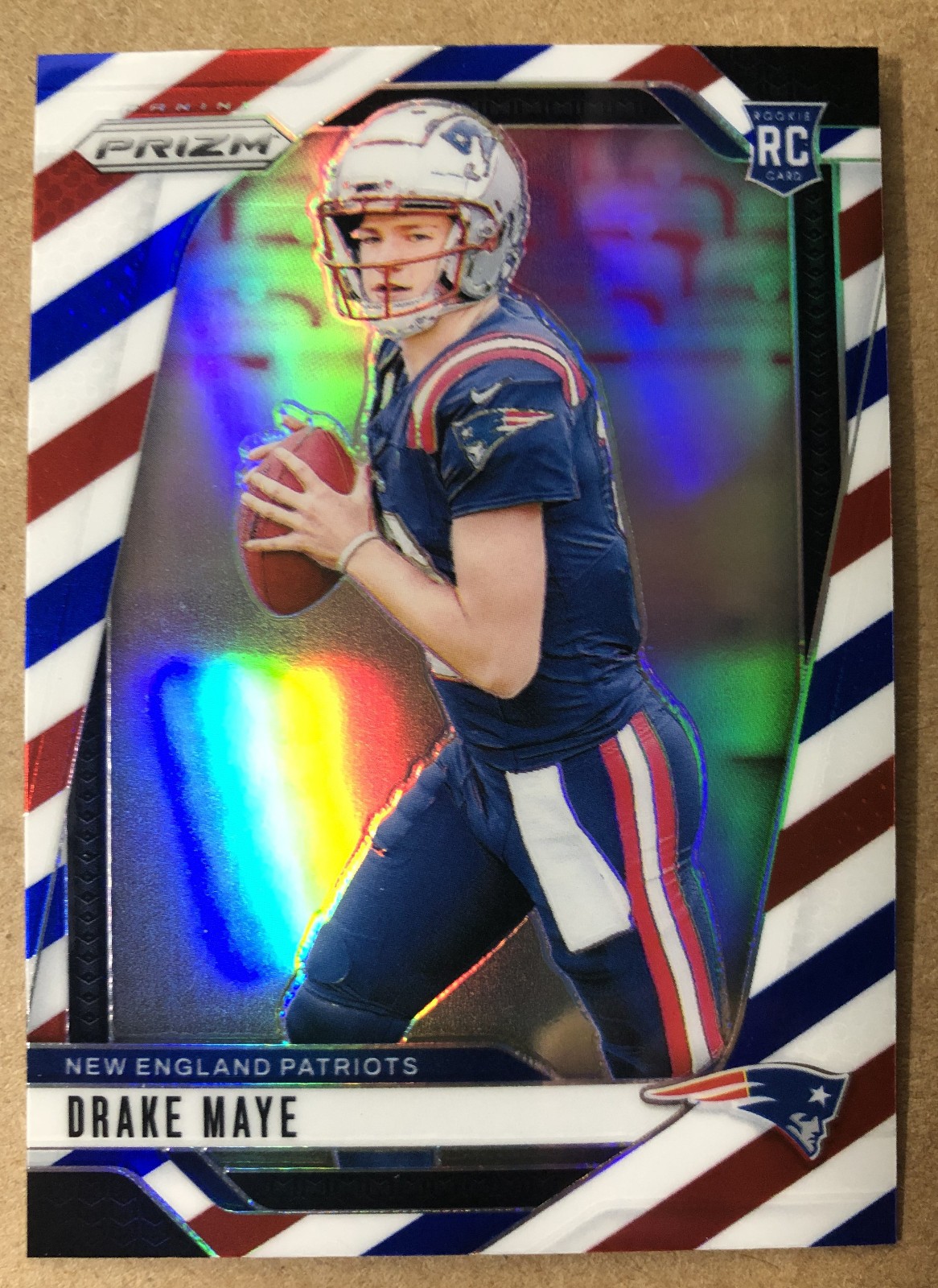DRAKE MAYE 2024 PRIZM RED WHITE BLUE RC #329 NEW ENGLANS PATRIOTS ROOKIE