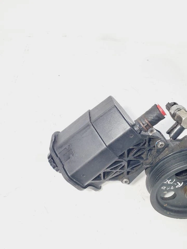 2004 2005 Dodge Ram 2500 OEM 4WD Power Steering Pump 5.7L - Image 4 of 4