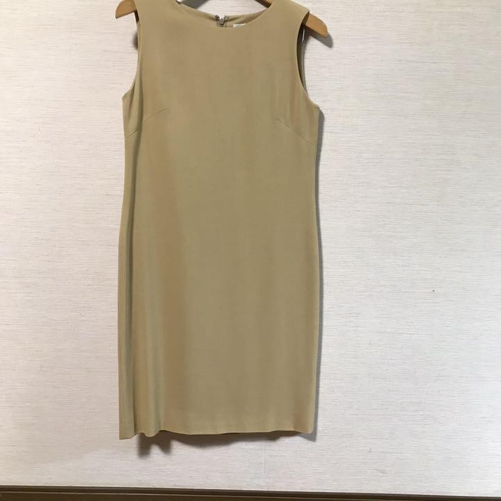 Abito Yves Saint Laurent beige taglia 36 misto lana rayon