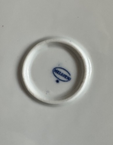 Antique Carl Teichert Meissen Blue Onion Porcelain Bowl 9” x 9” – Made 1882-1929 - Picture 8 of 8