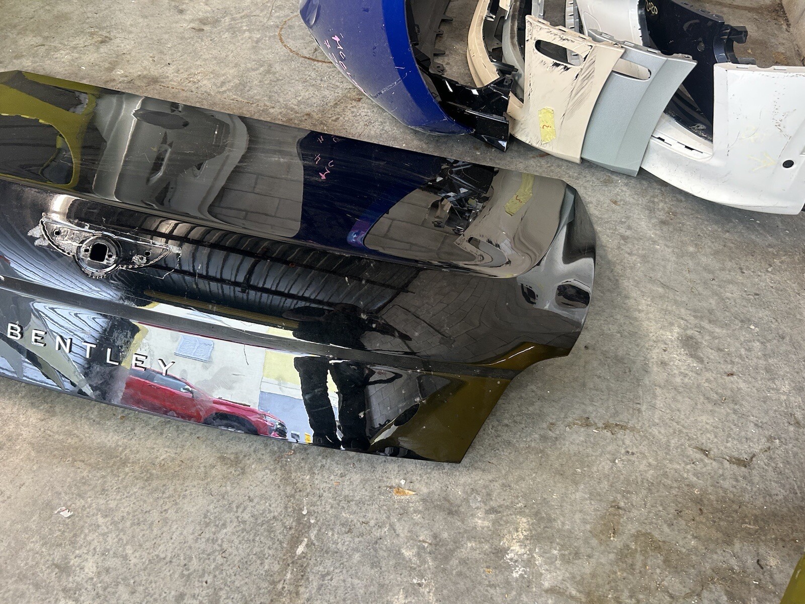 BENTLEY FLYING SPUR 3 TRUNK LID /DECK LID OEM 2019-2022 BOOTLID TAILGATE