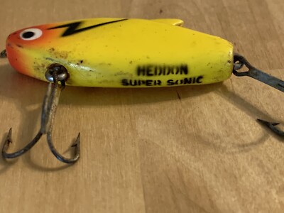 VTG HEDDON FISHING LURE HEDDON SUPER SONIC Yellow 2 Hooks 2 1/8