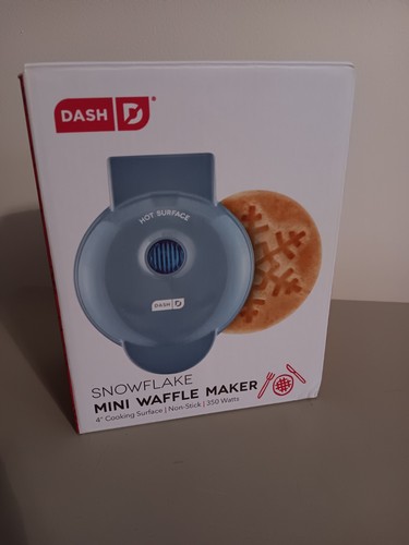 Dash Holiday Winter Snowflake Shape Mini Waffle Maker Blue Non-Stick Surface - 第 1/6 張圖片